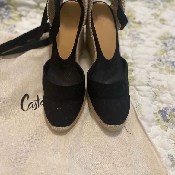 Castañer, Carina Espadrille Wedge Heel Pumps - Picture 3 of 3